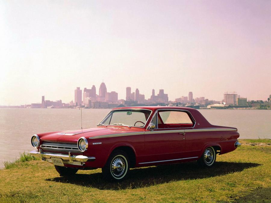  Dodge Dart GT Hardtop Coupe 1964 года  (фото 2 из 2)